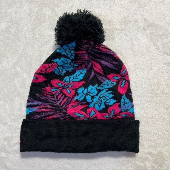 NEW ERA NBA Los Angeles Clippers Beanie with Pom Black Turquoise Pink OS - Picture 3 of 8